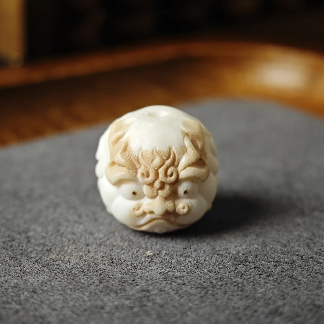 S4544-1牛骨【神兽】甄选文玩配饰顶珠隔珠骨制品