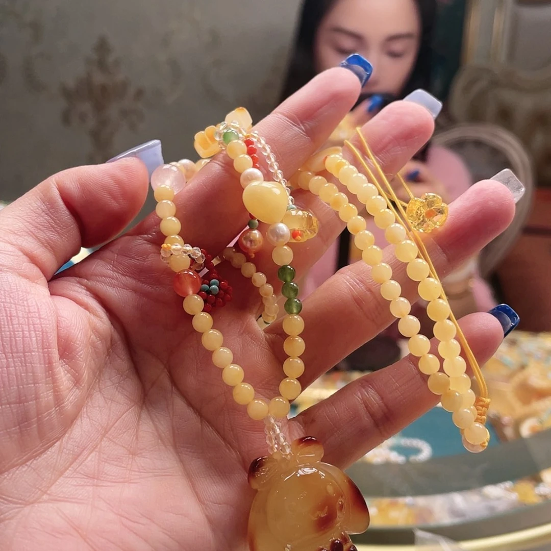 【闪购商品】琥珀颈饰未镶嵌