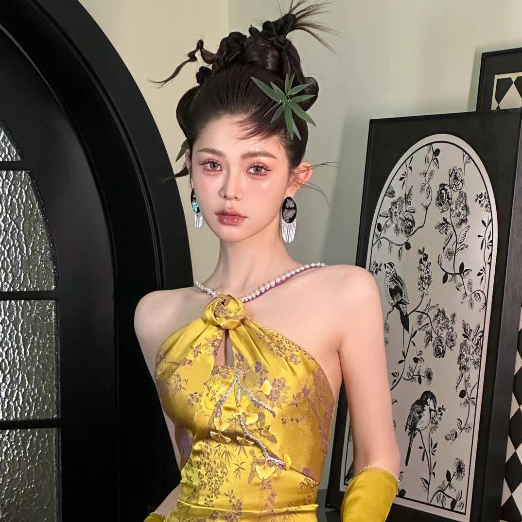 合金树脂耳饰 南一NANYI新款小众新中式螺钿银色流苏晨袍发簪耳饰