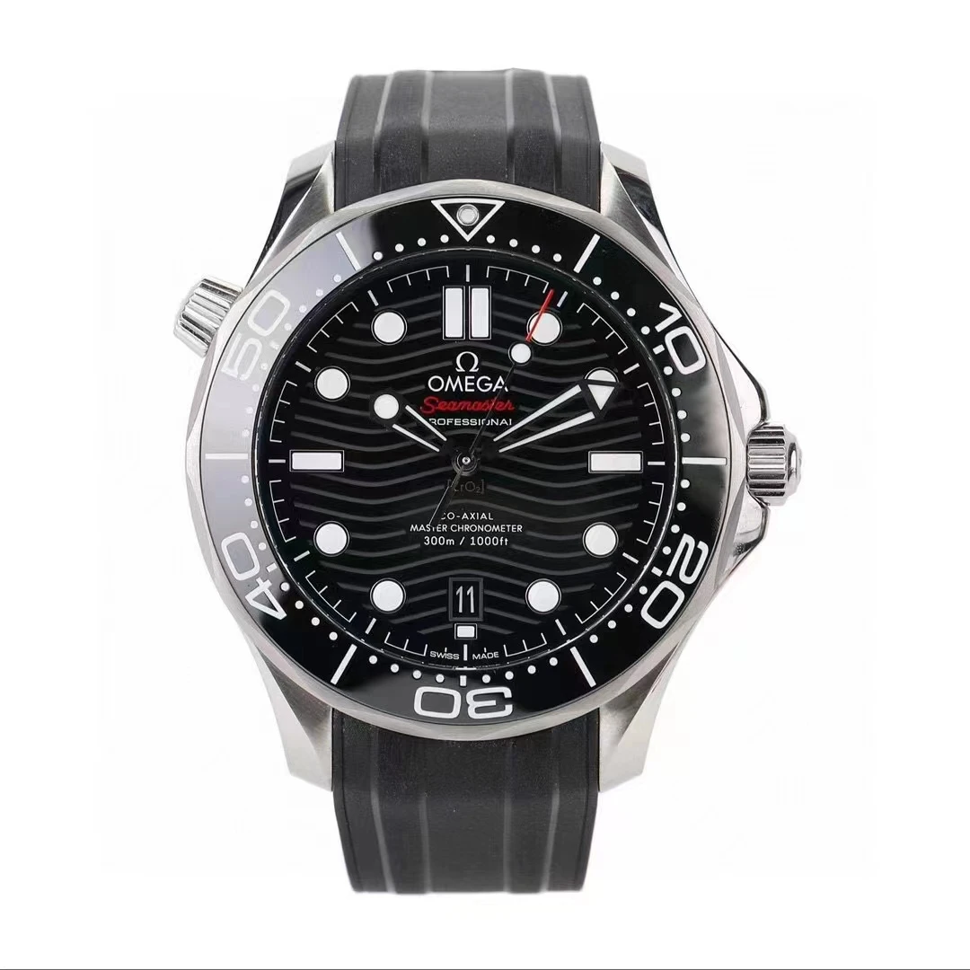 99新 Omega/欧米茄 300米防水/全套带票/表径42mm欧米茄手表