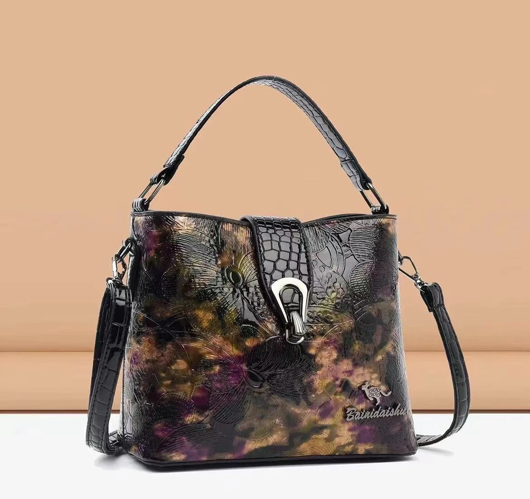 2024新款经典时尚百搭女士单肩斜挎腋下包A34