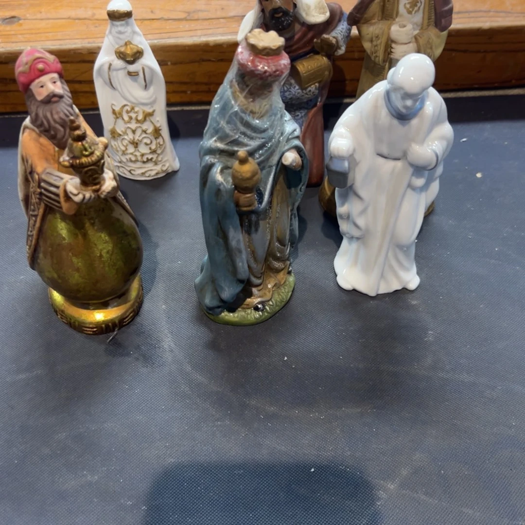 【闪购商品】瓷片唐**僧拾六家的瓷器瓷器