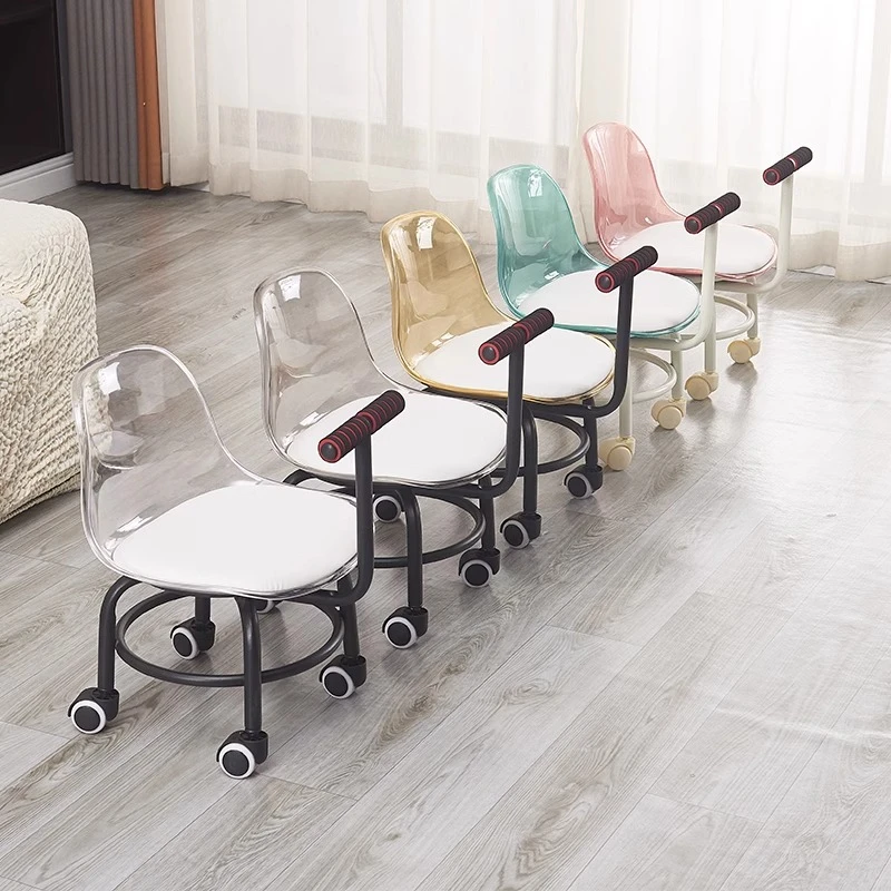 矮凳儿童滑轮凳子亚克力学步小凳子带娃靠背万向轮静音软座小板凳