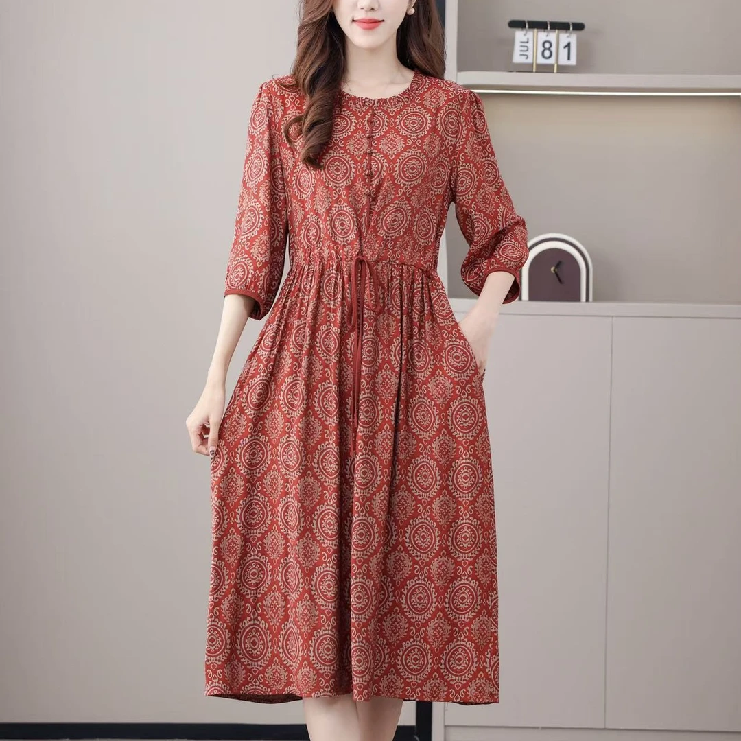 4011 高品质木耳边气质百搭收腰显瘦连衣裙