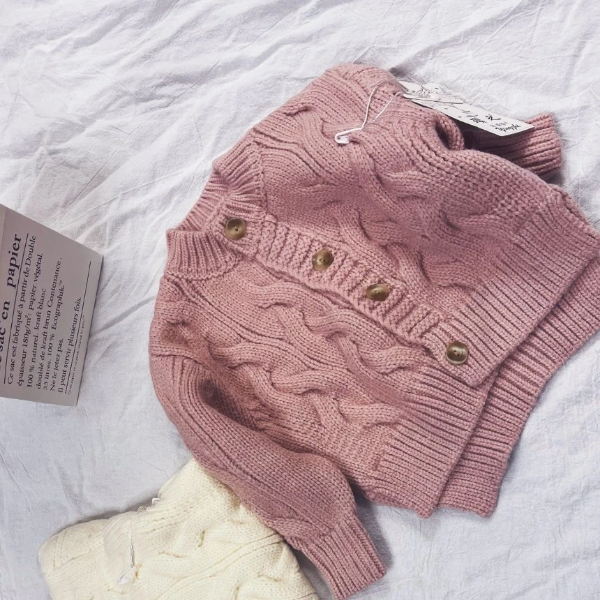 秋款菱形时尚毛衣