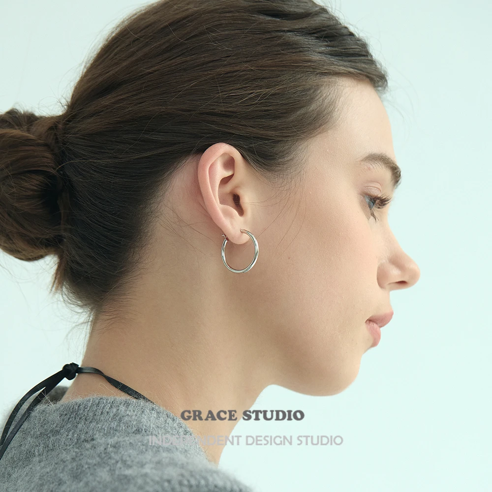 铜合金耳饰 高级感简约百搭银色素圈耳环高品质圈圈耳饰耳圈女