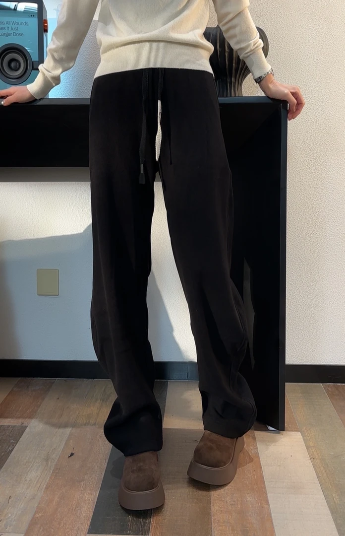 231990设计师款冬灯芯绒弯刀休闲裤宽松百搭加厚