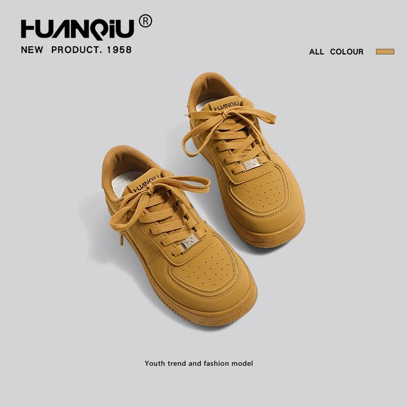 环球小众女2025年秋冬新款厚底卡其色经典百搭复古舒适休闲运动鞋