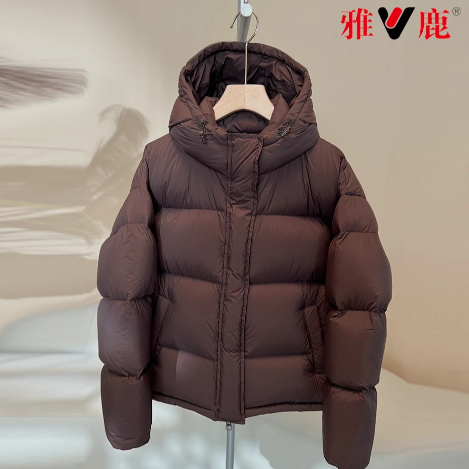 V/雅鹿时尚休闲运动云朵泡芙连帽加厚保暖90白鸭绒羽绒服女