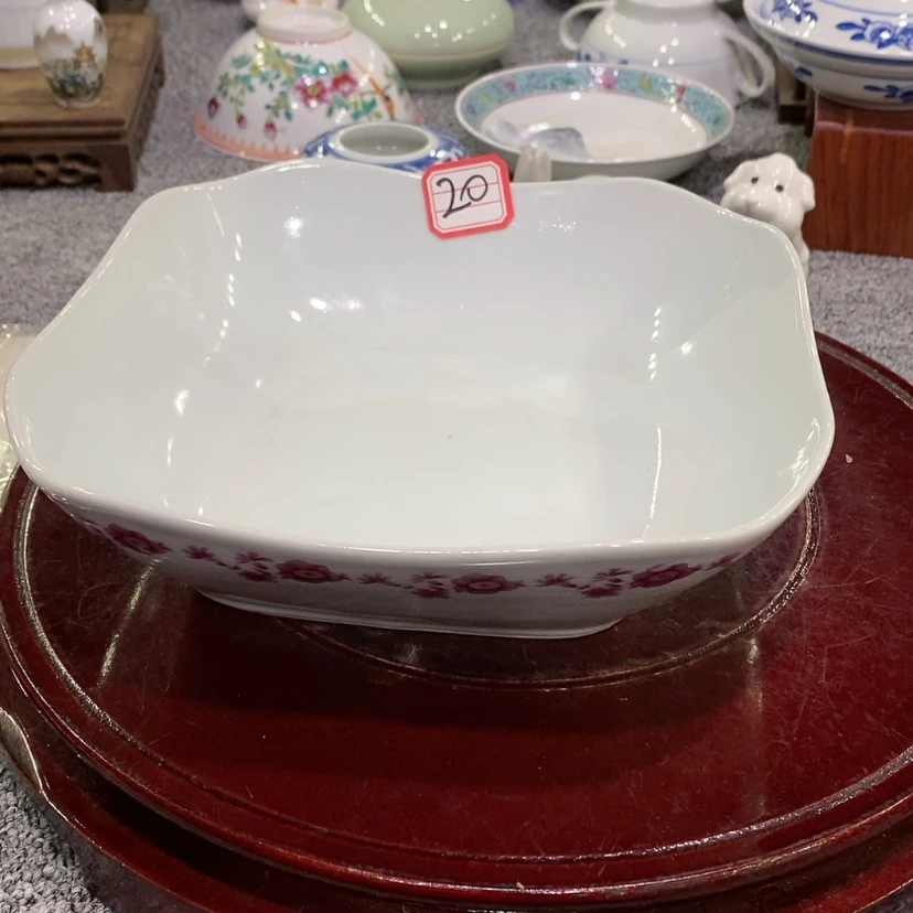【闪购商品】密胺碟奋*20号 磕碰了