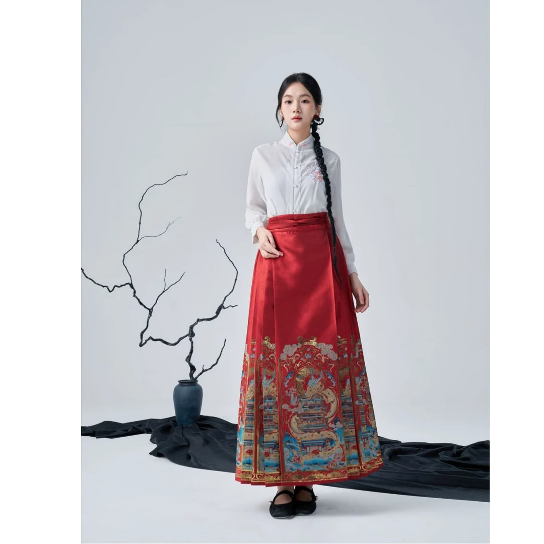 洛如嫣【龙祥辰瑞】新款马面裙红色古风中国风汉元素织金仿妆花马面