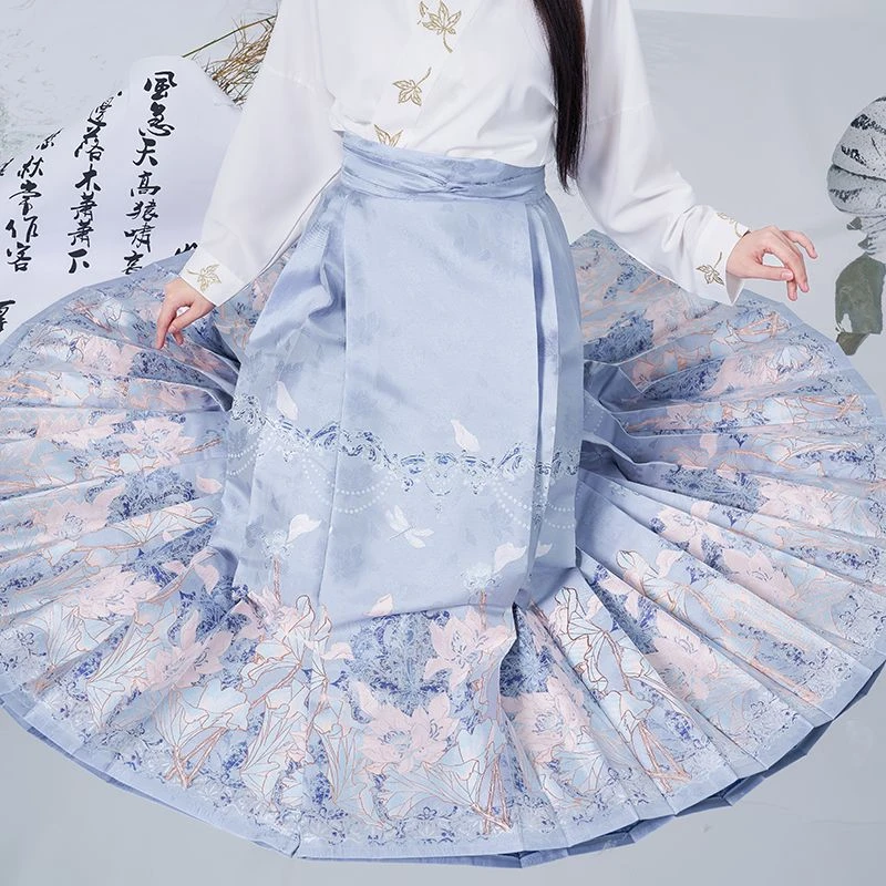 洛如嫣【青花瓷套装】2025日常马面裙古风传统中国风汉元素