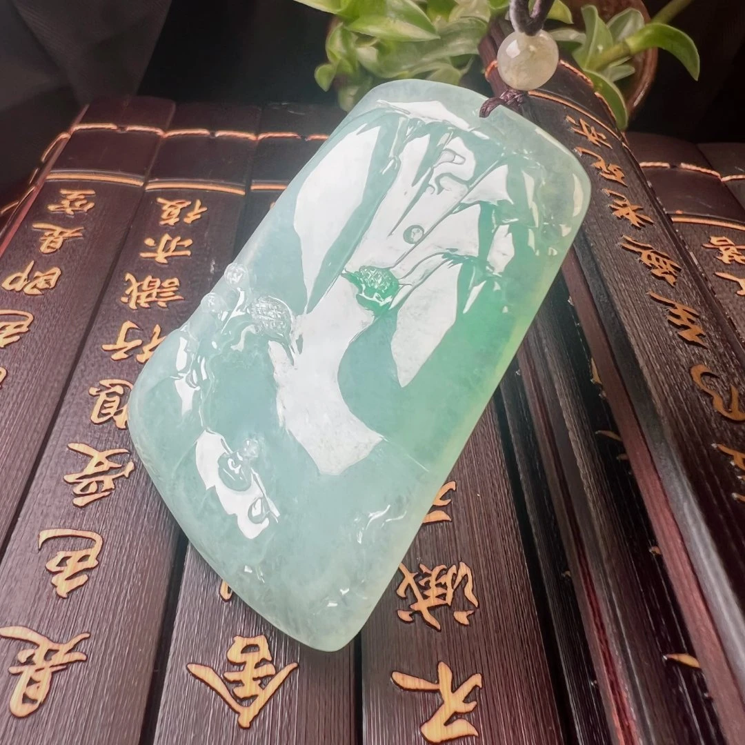 灵云珠宝天然A货翡翠吊坠山水画挂坠雕刻绿色精雕冰透精美高冰