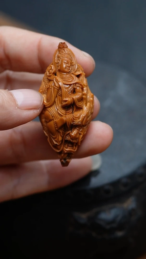 【闪购商品】橄榄核核雕橄榄核龙