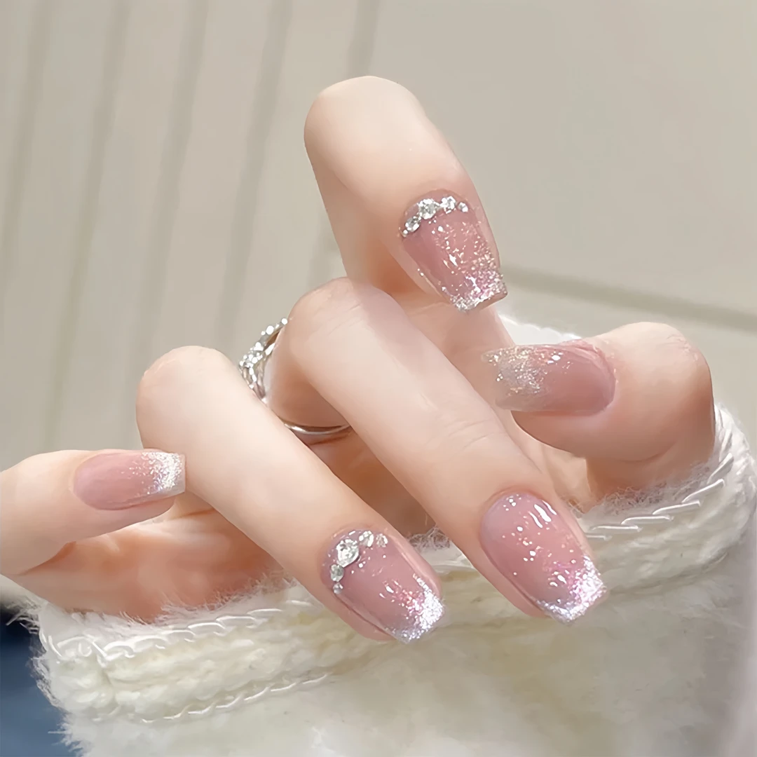 微笑猫眼小晶钻中梯甲片