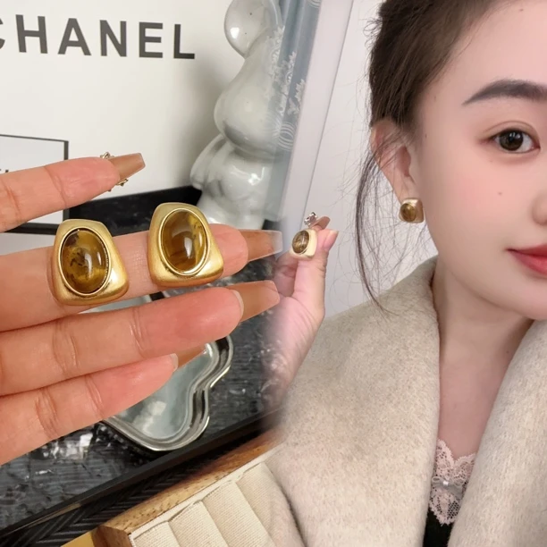 铜合金耳饰  秋冬复古时尚氛围美拉德色拉丝几何立体耳饰 S21