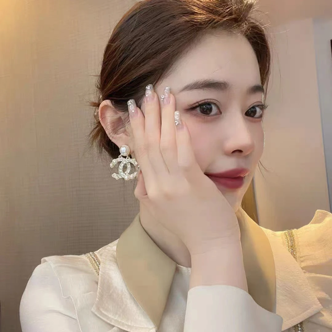 铜合金耳饰 【香香】法式气质小香吊坠小众设计轻奢耳饰S46