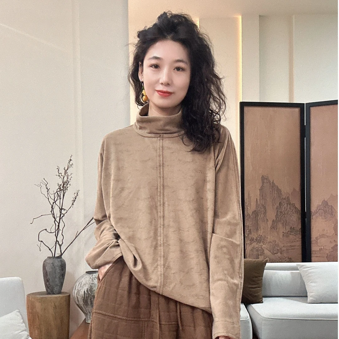 冬季新款简约红人上新女士打底衫舒适单穿百搭长袖宽松高领上衣