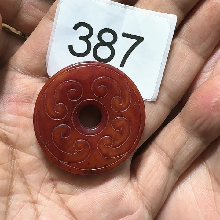 和田玉（糖玉）颈饰未镶嵌