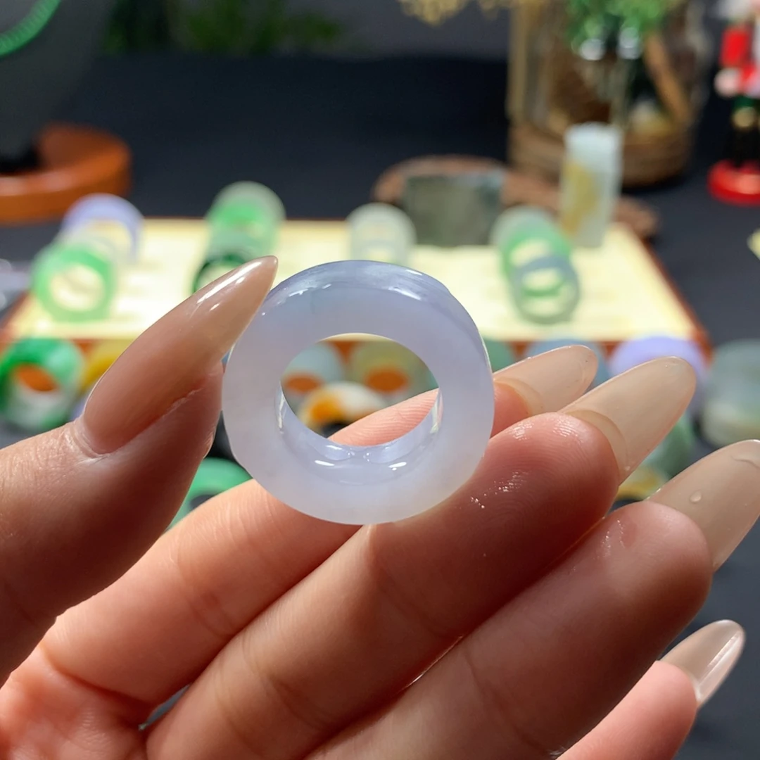 【闪购商品】定制翡翠未镶嵌商*