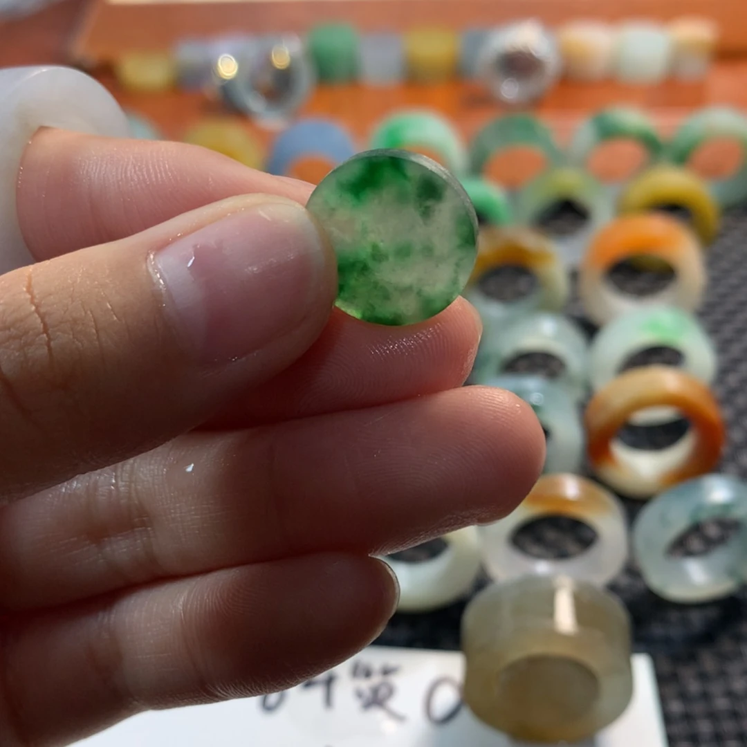 【闪购商品】定制翡翠未镶嵌S****y