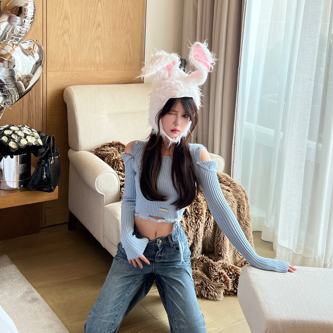 FBB limit新款系带露腰设计可拆卸纽扣短款纯色毛衣女D222542R