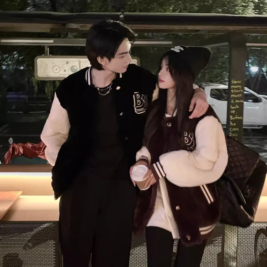 FBB limit冬季新款情侣款时尚獭兔毛撞色棒球服外套D213662P