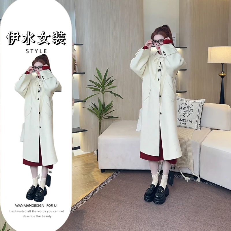 2024秋冬版设计感别致连帽中长款外套搭配红色气质连衣裙两件套装