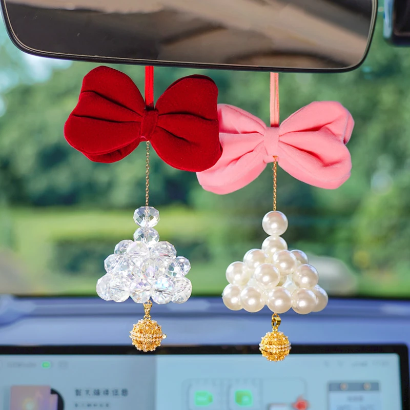2024新款汽车香薰挂件车载后视镜香水吊坠可爱车挂车内装饰用品女