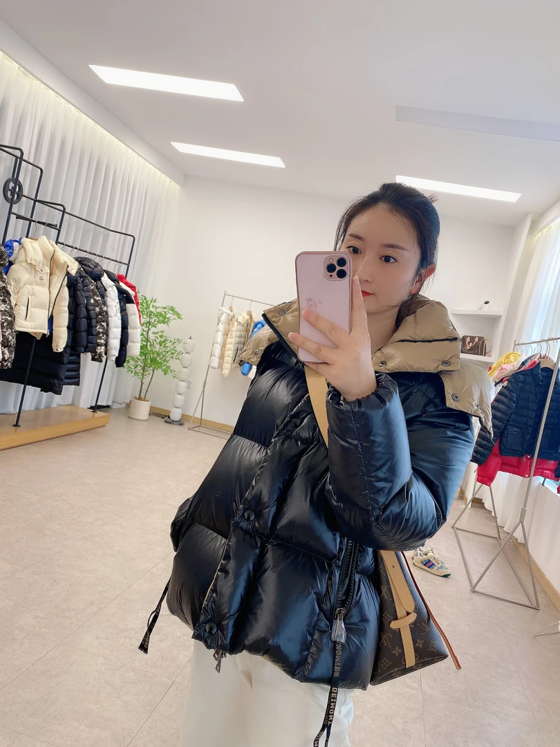 S4女款超厚，蒙克莱parana同款时尚拼色款，帽子可拆