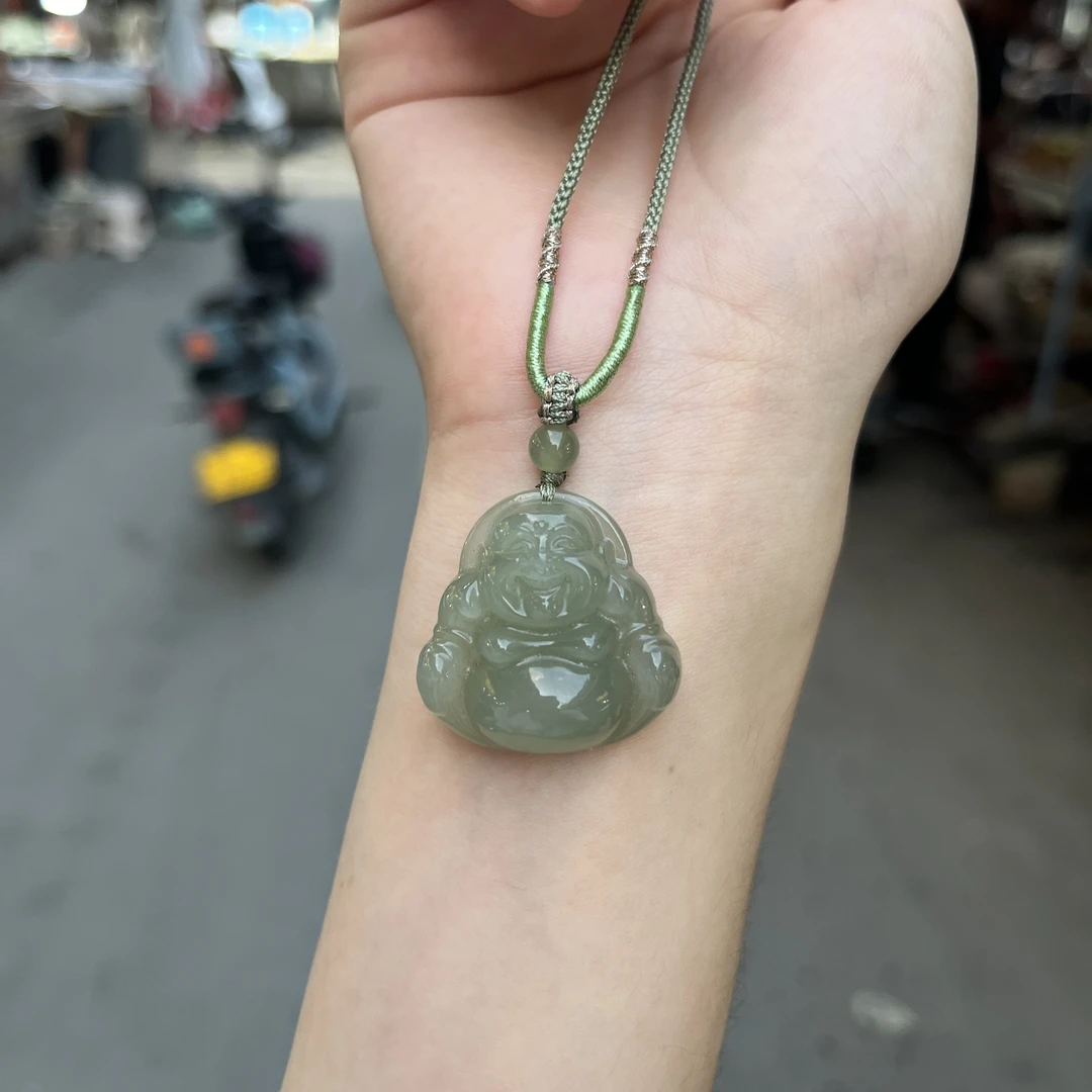 和田玉湖水绿佛公30mm
