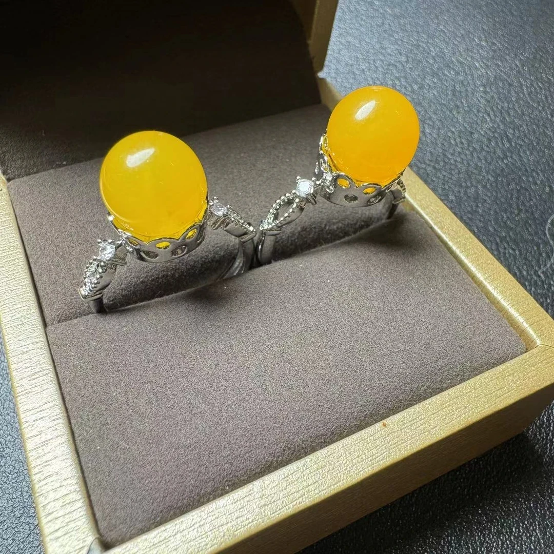 XZ戒指B23赠黑卡