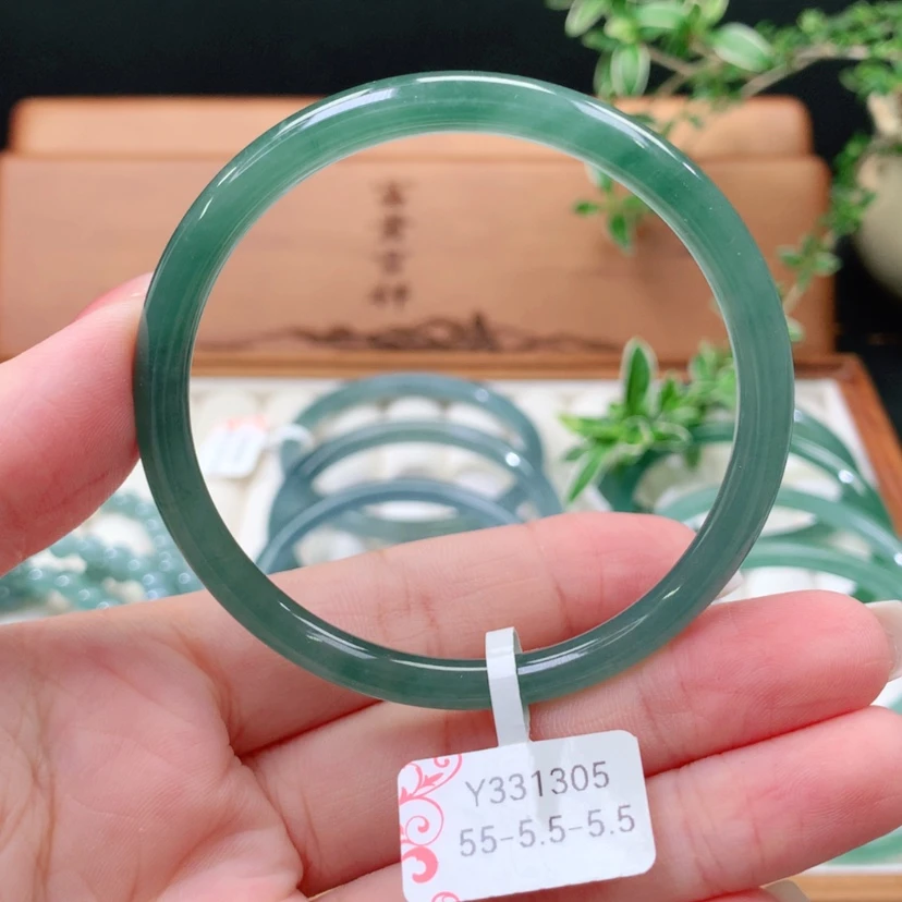 【闪购商品】翡翠手镯未镶嵌天然