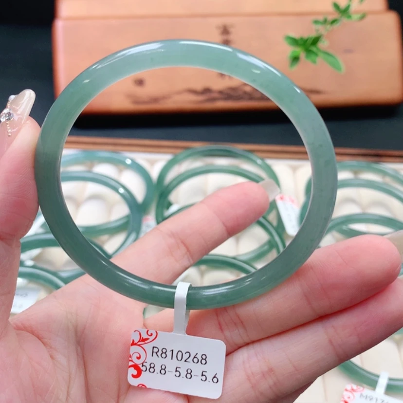 【闪购商品】翡翠手镯未镶嵌