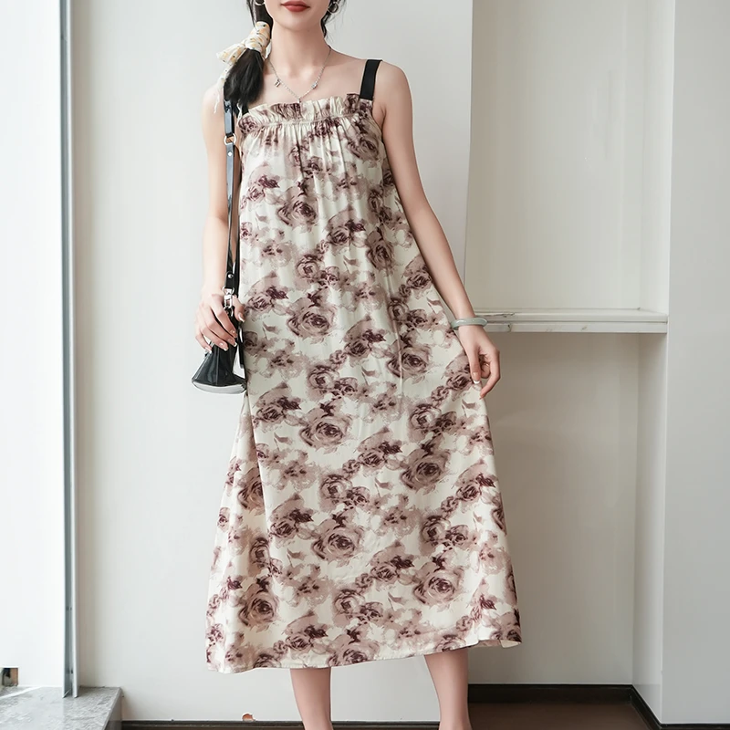 外穿吊带睡裙女士夏新款人造棉绸连衣裙中长款沙滩裙碎花绵绸长裙