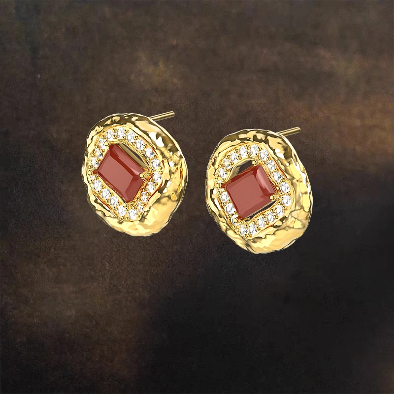 OINICIO/初印 铜合金石英石耳饰 月震系列密镶白锆红石英方圆耳钉