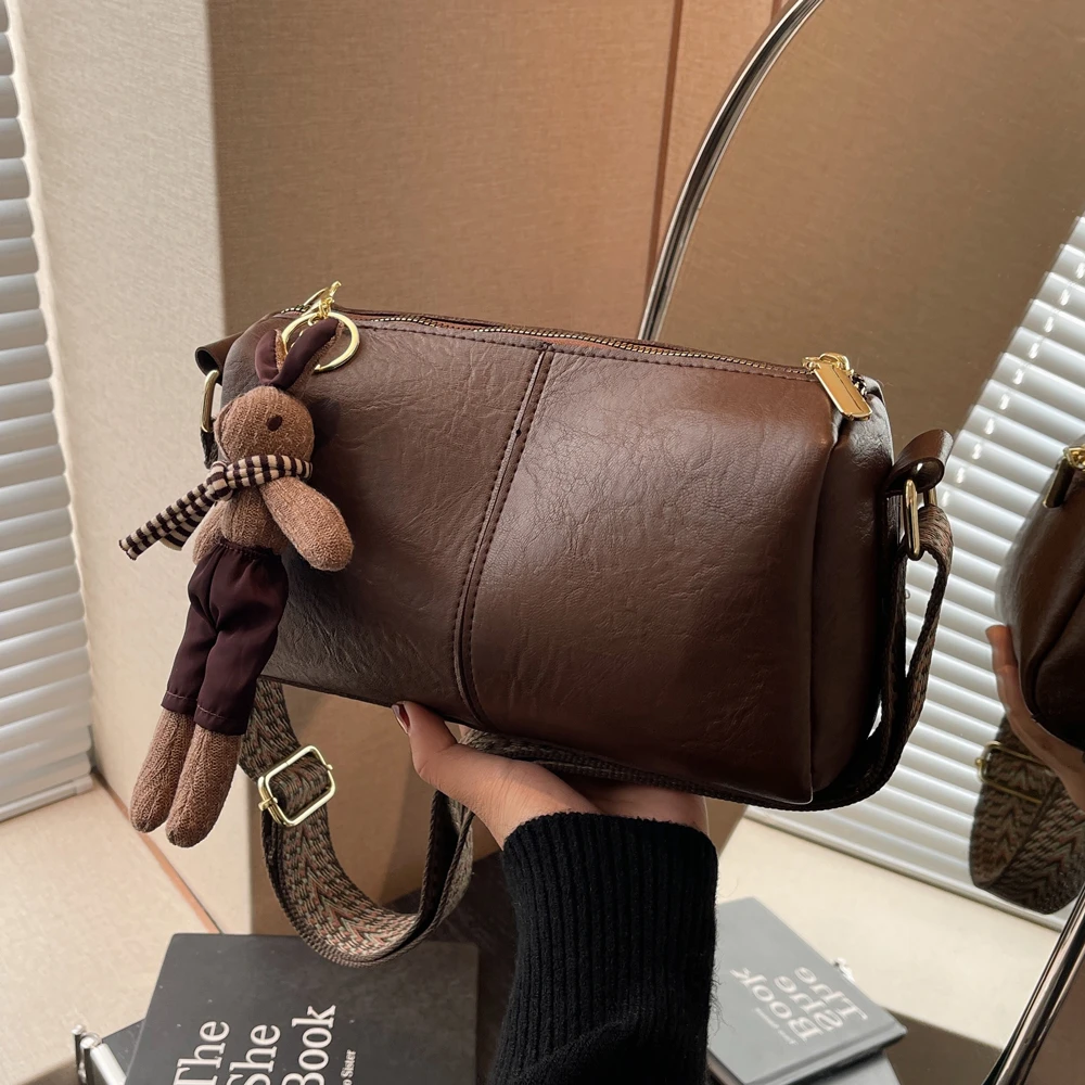 休闲包包女包2023秋冬新款潮时尚质感复古单肩包流行通勤斜挎包