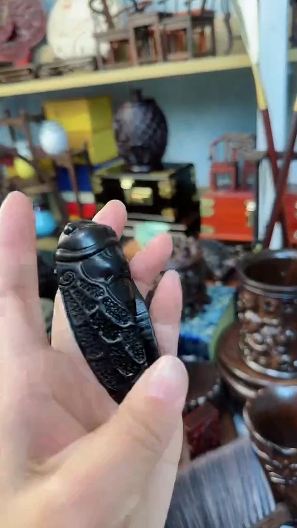 【闪购商品】红贵宝木雕一鸣惊人