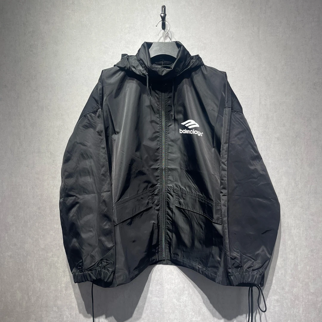 全新未使用 Balenciaga/巴黎世家  3B字母连帽夹克/3码/公价17200