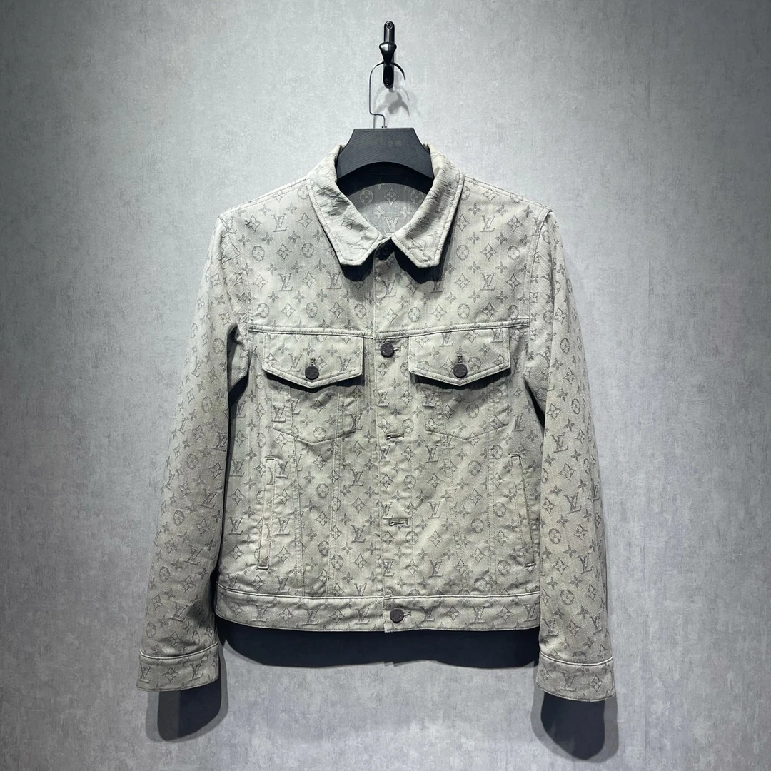 95新 LouisVuitton/路易威登 经典满印老花翻领牛仔衣/48码