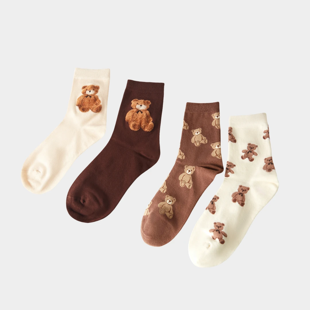 【丫头baby专属】可爱卡通小熊无骨中筒袜YT24MW830001