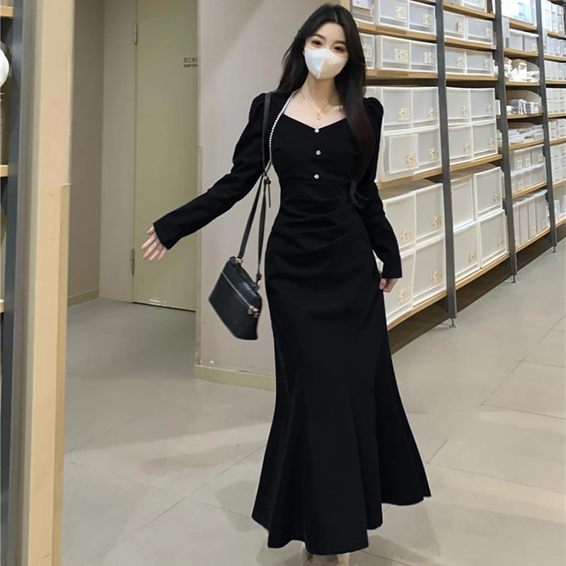 法式敬酒礼服赫本风连衣裙胖mm显瘦红色新年鱼尾裙A8106