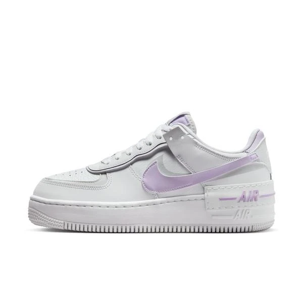 NIKE/耐克春季新款女子空军一号百搭AF1休闲类低帮板鞋FN6335-102