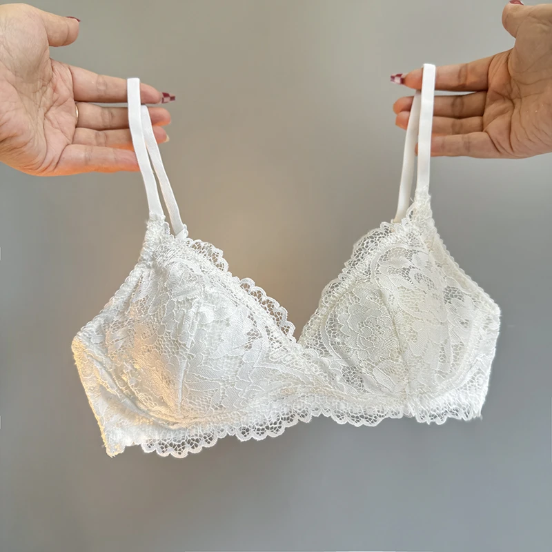 内衣纯欲蕾丝bra法式小胸轻薄三角杯性感无钢圈深V兔耳朵显瘦文胸