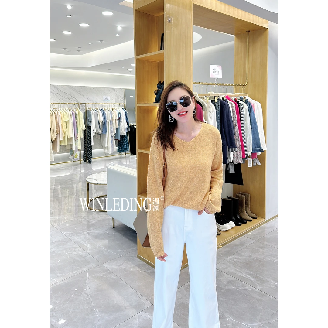 温澜服饰·雅“丹露”V领宽松毛衣90193