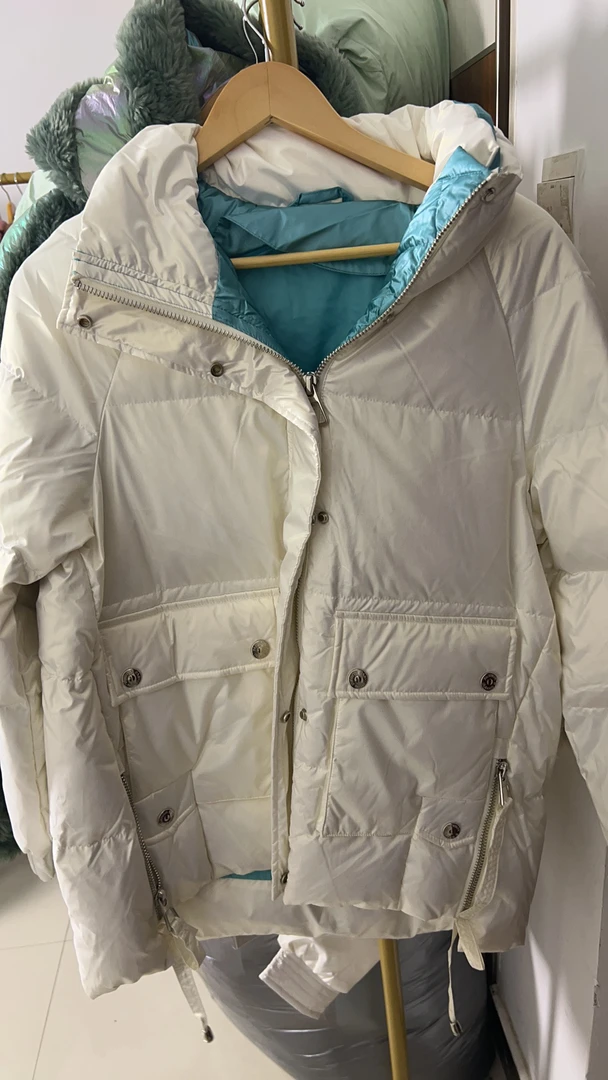 女装秋冬季时尚棉服