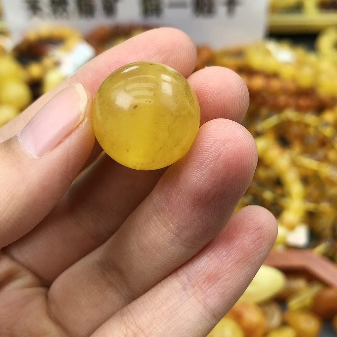 蜜蜡珠宝奇石未镶嵌
