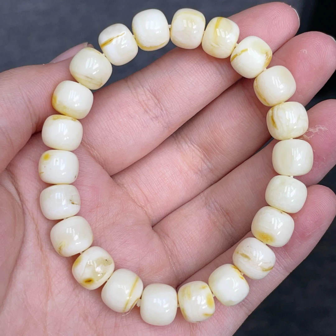 白蜡白花9➕瑕疵蜜蜡老型手串（344号）