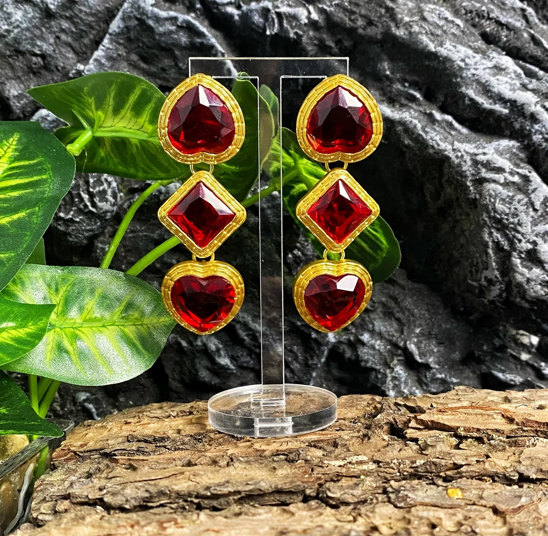 铜合金耳饰 中古手工优雅气质轻奢时尚法式百搭Mone红耳饰80419