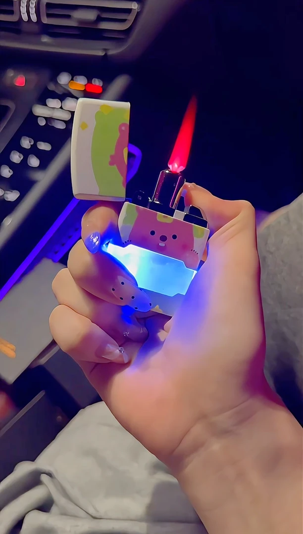蓝灯夜光Loopy露比红焰卡通个性网红粉色小众点火防风打火机